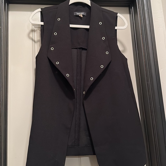 Three items - M - Picture 1 of 3